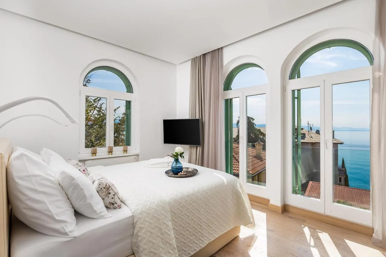 Ola Opatija Luxury Apartment 0*,