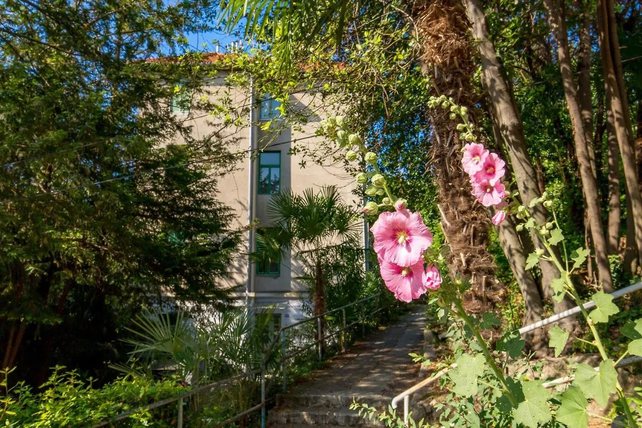 Ola Opatija Luxury Apartment