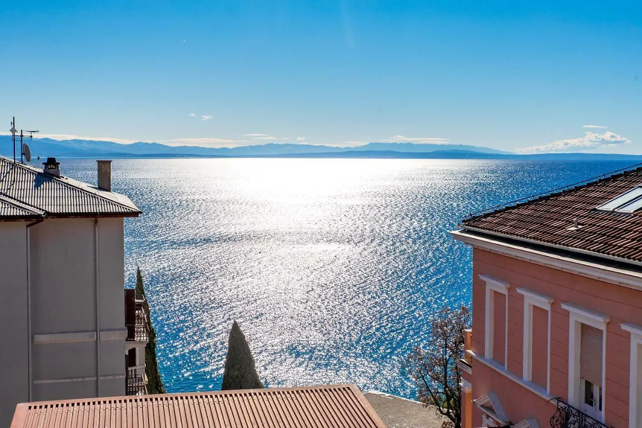 Ola Opatija Luxury Apartment